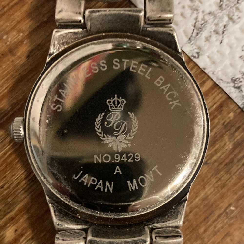 Necklace & Watch set - Picture 3 of 3